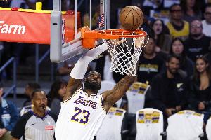 NBA热火vs魔术_NBA热火vs魔术实时直播_NBA热火vs魔术高清流畅观看